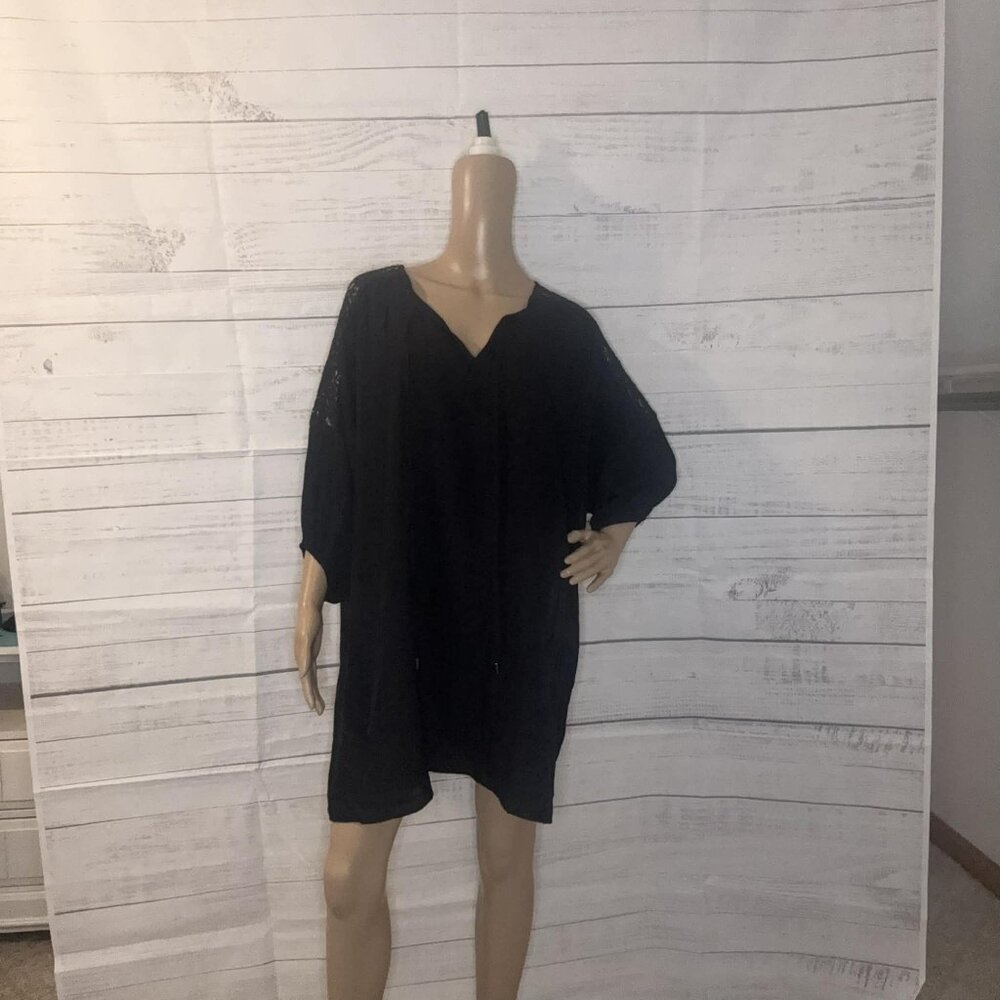 NWOT Black Split Neck Lace Shoulder Coverup